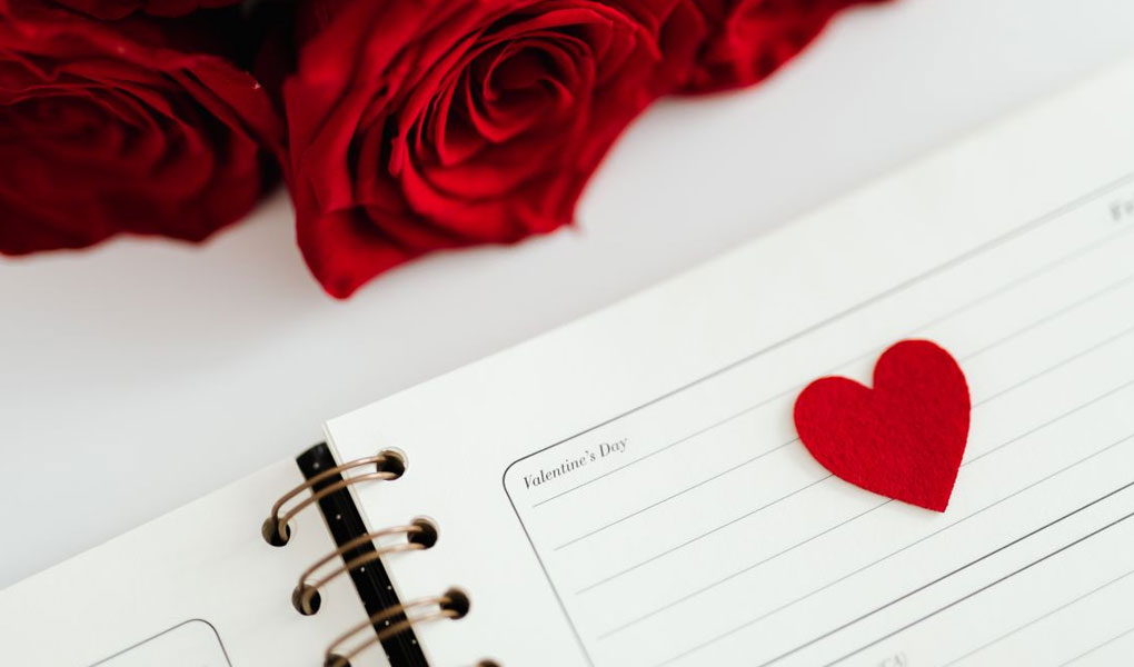 romantische-Ideen-für-ein-Valentinsdate-zu-Hause